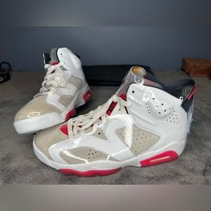 Jordan Retro 6 “Hare”